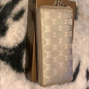 Gucci wallet